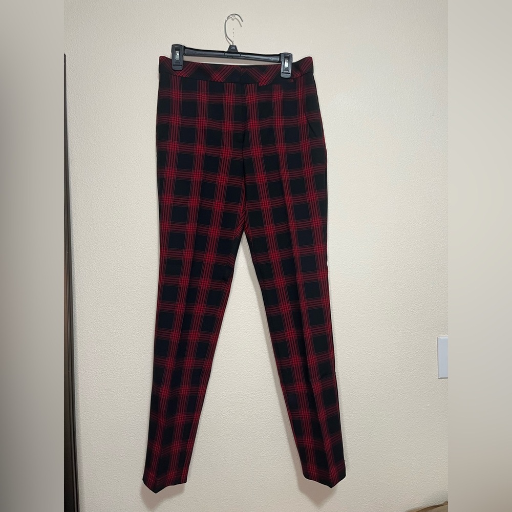 X J Jill Premium Bi-Stretch Plaid Black Red Dress Pant Size 10